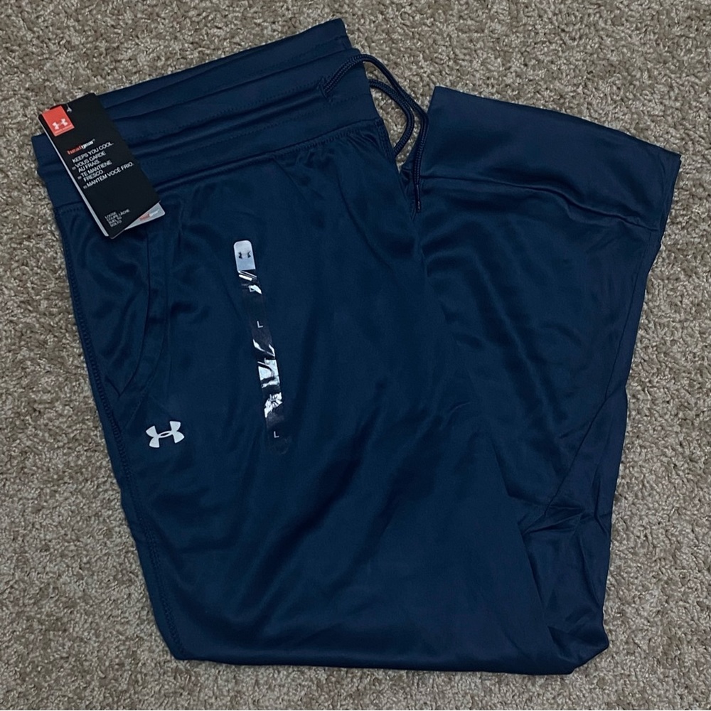 Women Under Armour LG Capris